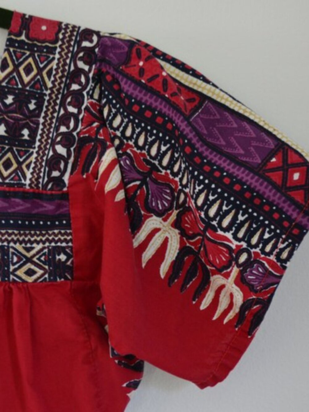 Vintage 1960s Indian Cotton Batik Blouse Boho Hippie Folk Top Red Purple S - Picture 3 of 6
